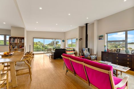 Photo of property in 56 Paetawa Road, Peka Peka, Waikanae, 5391