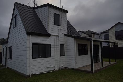 Photo of property in 18b Kelvin Road, Papakura, 2110