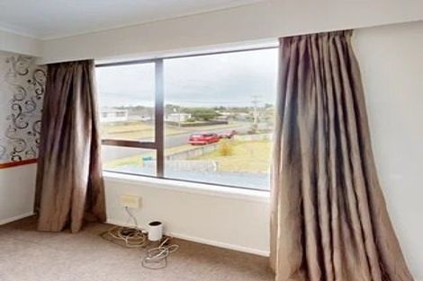 Photo of property in 91 Manuka Street, Castlecliff, Whanganui, 4501