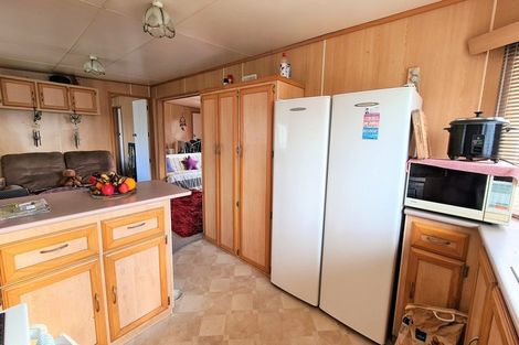 Photo of property in 13 Hickey Place, Opunake, 4616