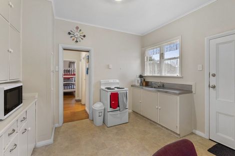 Photo of property in 38 Marine Parade, Otaki Beach, Otaki, 5512