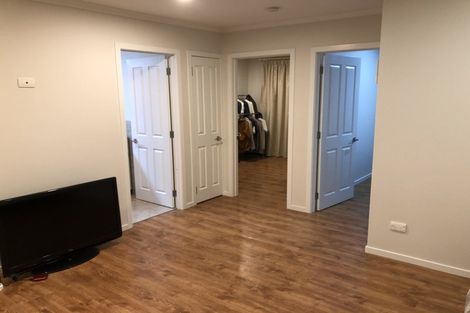 Photo of property in 33 Sirius Crescent, Rototuna North, Hamilton, 3210