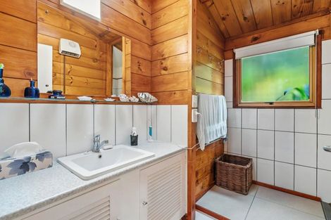 Photo of property in 7 Waimahanga Road, Onerahi, Whangarei, 0110