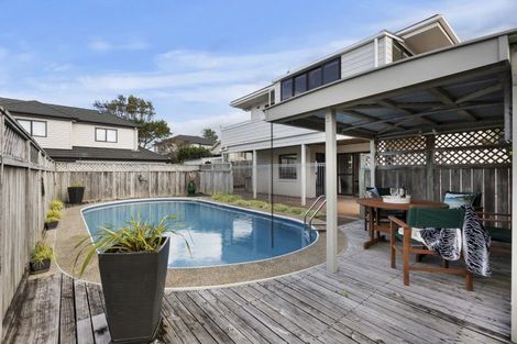 Photo of property in 15 Quebec Road, Milford, Auckland, 0620