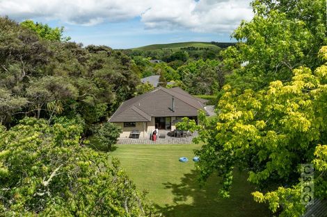 Photo of property in 9 Buttercup Place, Waimauku, 0812
