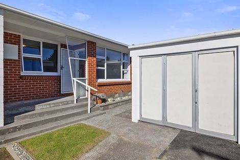 Photo of property in 4/290 Carrington Street, Vogeltown, New Plymouth, 4310