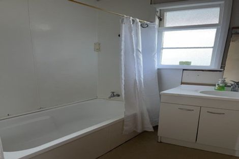 Photo of property in 14 Salisbury Avenue, Terrace End, Palmerston North, 4410