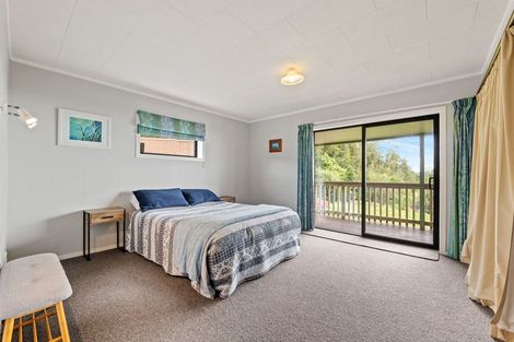 Photo of property in 1880 Mangorei Road, Mangorei, New Plymouth, 4371