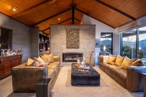 Photo of property in 12 Alfred Duncan Drive, Lake Hayes, Queenstown, 9371