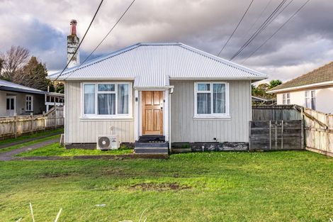 Photo of property in 18 Lewis Avenue, Aramoho, Whanganui, 4500