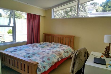 Photo of property in 9 Chisbury Street, Churton Park, Wellington, 6037