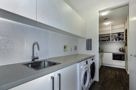 Photo of property in 26 Whitcombe Place, Darfield, 7571
