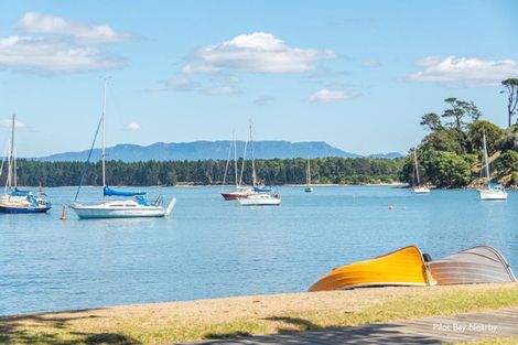 Photo of property in 2/6 Marine Parade, Mount Maunganui, 3116