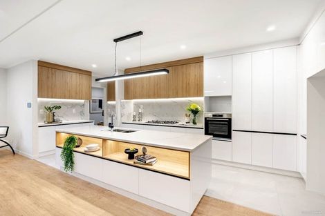 Photo of property in 22 Ballyliffin Drive, Flat Bush, Auckland, 2019