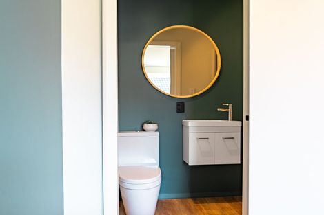 Photo of property in 18 Sawtell Place, Northcote, Christchurch, 8052