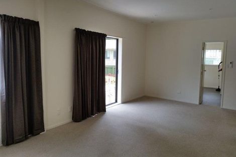 Photo of property in 8 Harold Grove, Stokes Valley, Lower Hutt, 5019