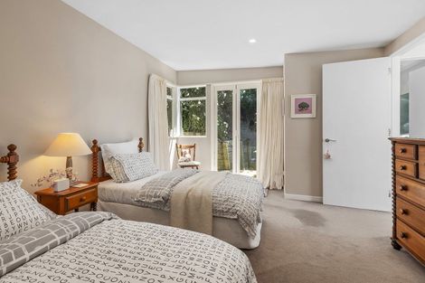 Photo of property in 353a Karaka Bay Road, Karaka Bays, Wellington, 6022