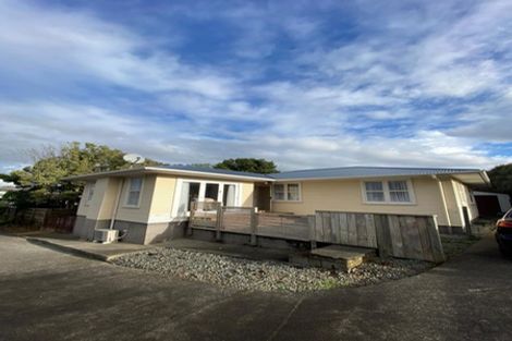 Photo of property in 19 Kayes Road, Pukekohe, 2120