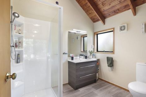 Photo of property in 40 Huia Road, Titirangi, Auckland, 0604