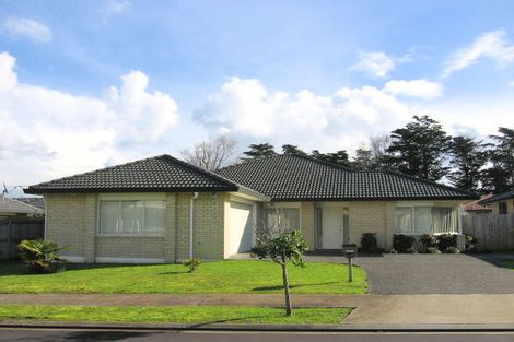 Photo of property in 6 Magee Place, East Tamaki Heights, Auckland, 2016