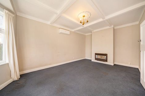 Photo of property in 75 Brougham Street, Mount Victoria, Wellington, 6011