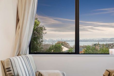 Photo of property in 22a Van Dyke Place, West Harbour, Auckland, 0618