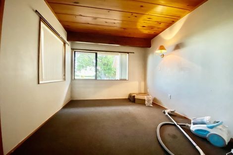 Photo of property in 71 Derbyshire Lane, Karaka, Papakura, 2580