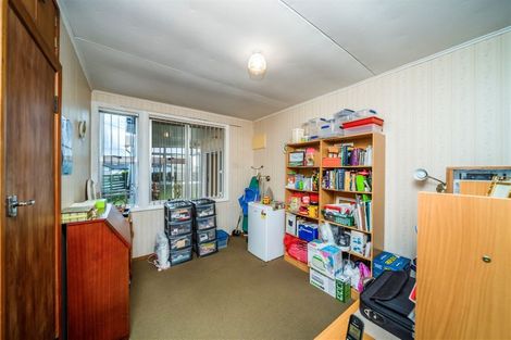 Photo of property in 14 Iredale Road, Hawera, 4610