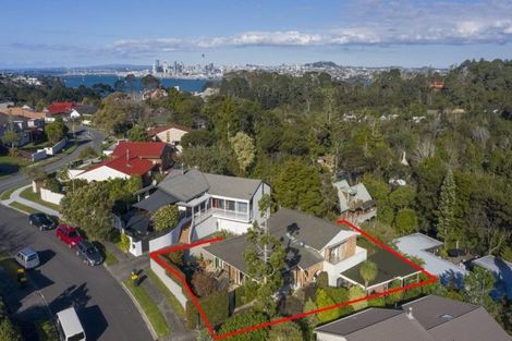Photo of property in 6 Langstone Place, Chatswood, Auckland, 0626