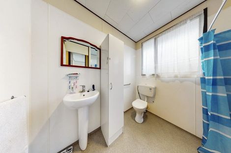 Photo of property in 1/25 Starforth Place, Henderson, Auckland, 0612
