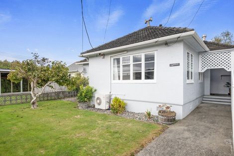 Photo of property in 18 Mcparland Street, Ebdentown, Upper Hutt, 5018