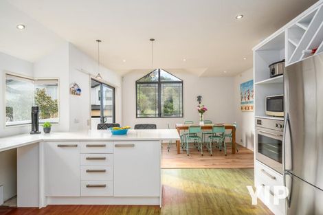 Photo of property in 21 Forsyth Grove, Brooklyn, Wellington, 6021