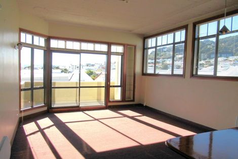 Photo of property in Pirie Street Townhouses, 28/35u Pirie Street, Mount Victoria, Wellington, 6011