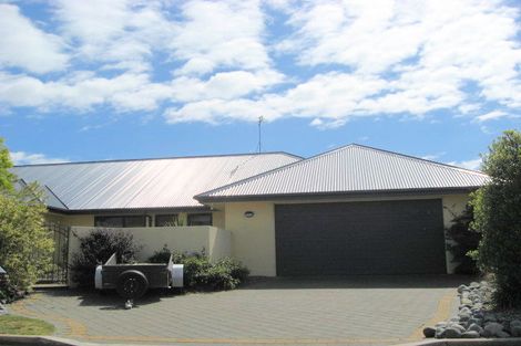 Photo of property in 1 Cobden Place, Woodend, 7610