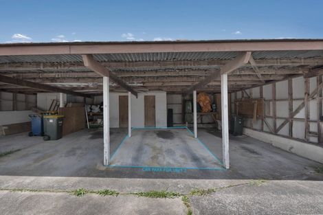Photo of property in 2/1 Ribblesdale Road, Henderson, Auckland, 0612