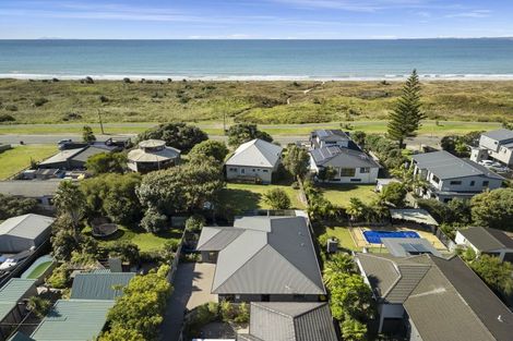 Photo of property in 173b Dickson Road, Papamoa Beach, Papamoa, 3118