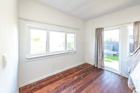 Photo of property in 40 Hood Street, Castlecliff, Whanganui, 4501