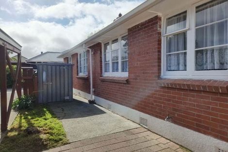 Photo of property in 199 Riverside Drive, Waterloo, Lower Hutt, 5011