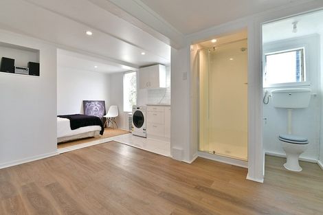 Photo of property in 7a Hand Road, Helensville, 0800