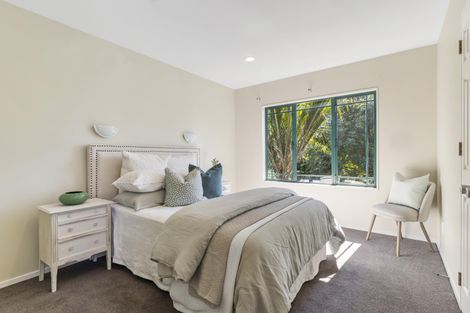Photo of property in 1/28 Sale Street, Cockle Bay, Auckland, 2014