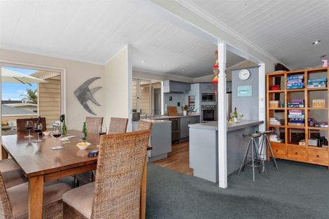 Photo of property in 273a Pohutukawa Avenue, Ohope, 3121