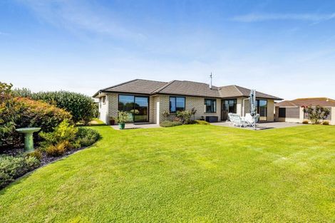 Photo of property in 472 Turuturu Road, Hawera, 4674