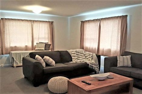 Photo of property in 19 Staithes Drive North, Whitby, Porirua, 5024