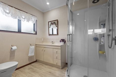 Photo of property in 35 Presidential Drive, Milson, Palmerston North, 4414