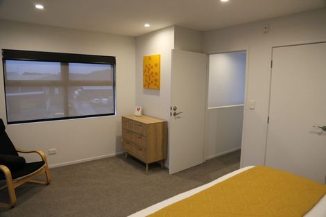 Photo of property in 1/86 Hurlstone Drive, Waiwhakaiho, New Plymouth, 4312