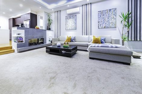 Photo of property in 28 Leburn Crescent, Flat Bush, Auckland, 2016