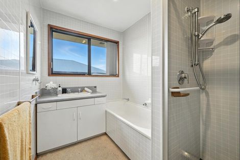 Photo of property in 4 Seadown Crescent, Amberley, 7410