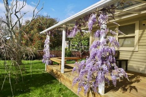 Photo of property in 121 Muir Avenue, Mangere Bridge, Auckland, 2022