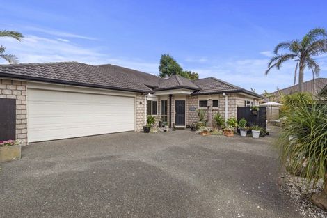 Photo of property in 41 Matene Place, Papamoa Beach, Papamoa, 3118