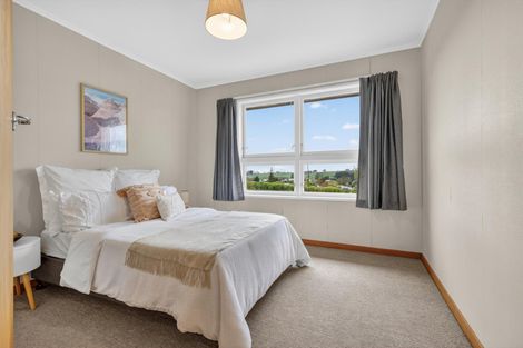 Photo of property in 2 Fairview Street, Tirau, 3410
